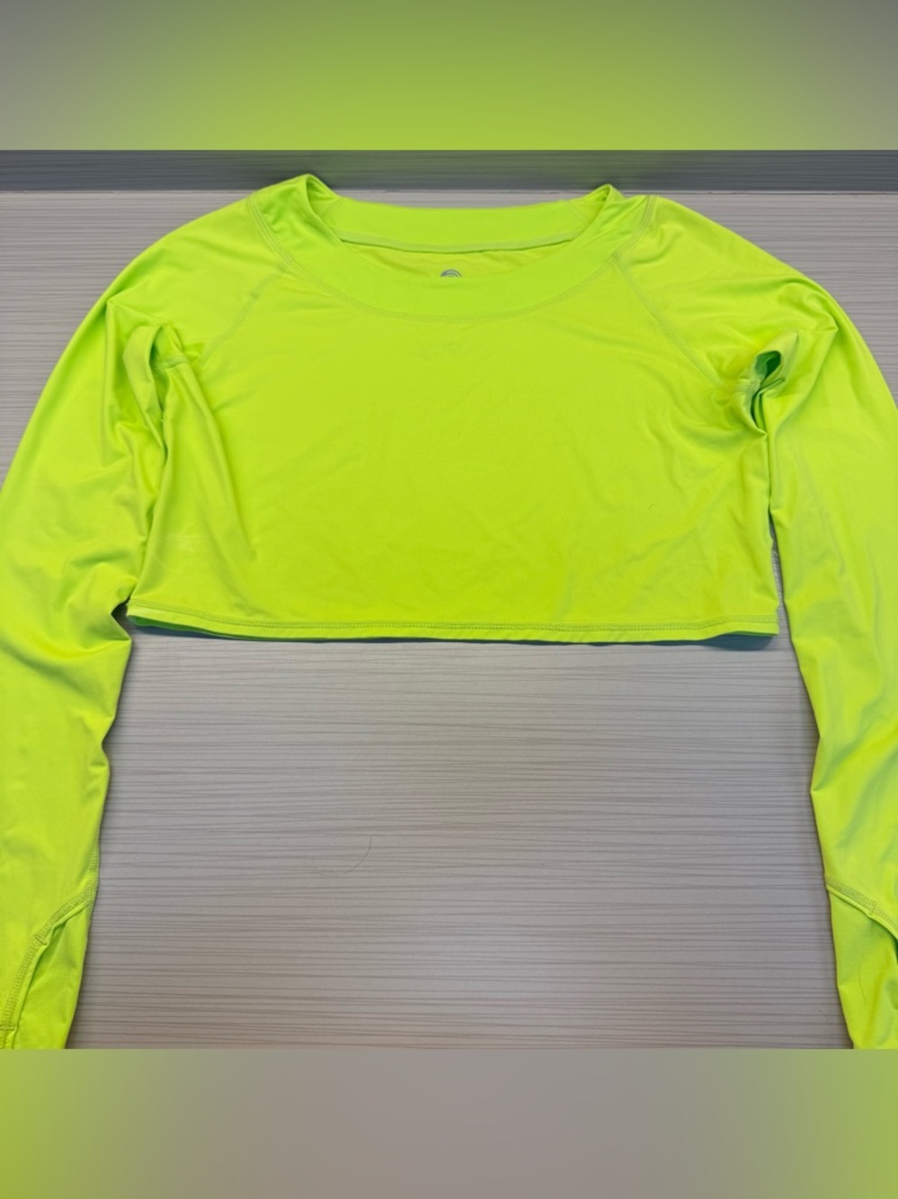 Neon Lime Long-Sleeve UV Protection Cropped Top - Women